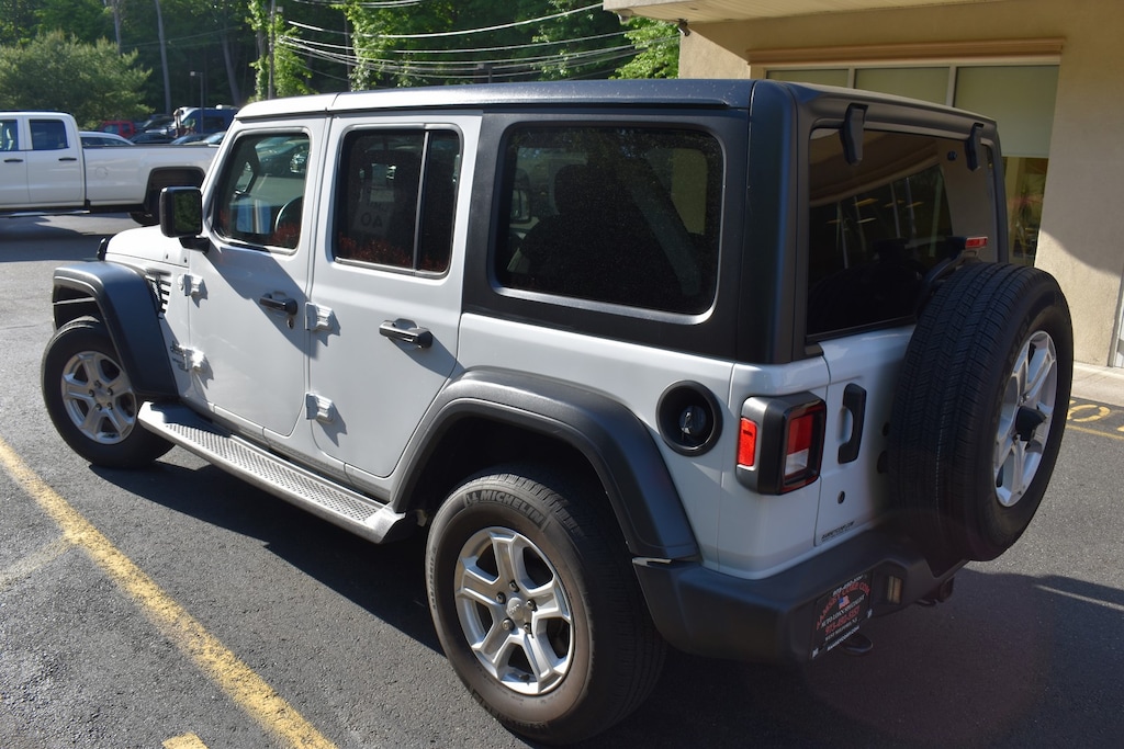 Used 2018 Jeep Wrangler Unlimited Sport 4x4 3.6 SUV