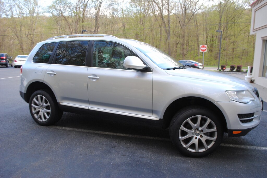 Used 2010 Volkswagen Touareg VR6 3.2 SUV