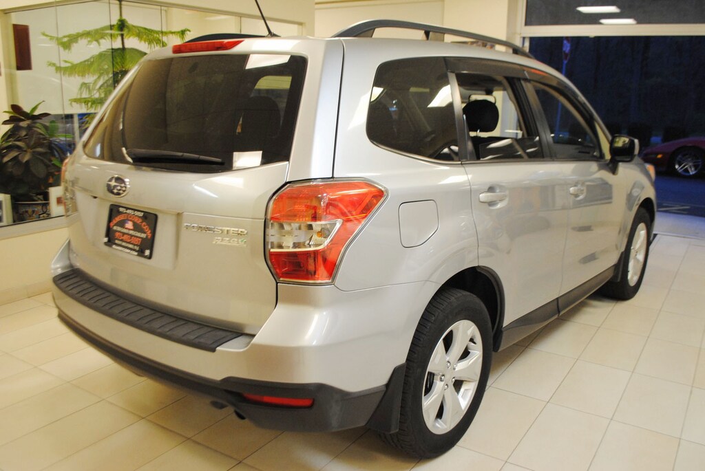 Used 2014 Subaru Forester 2.5i Premium 2.5 SUV