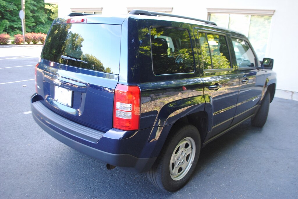 Used 2014 Jeep Patriot Sport 4x4 2.4 SUV