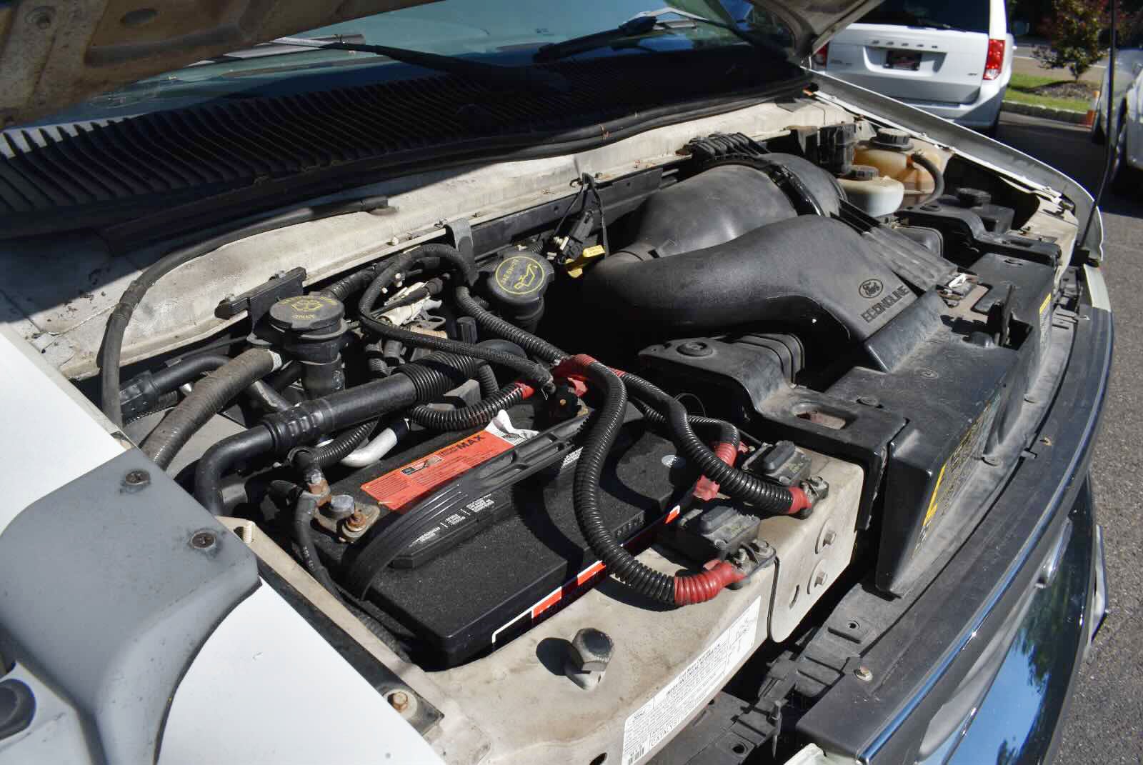 2005 Ford Econoline - Photo 45