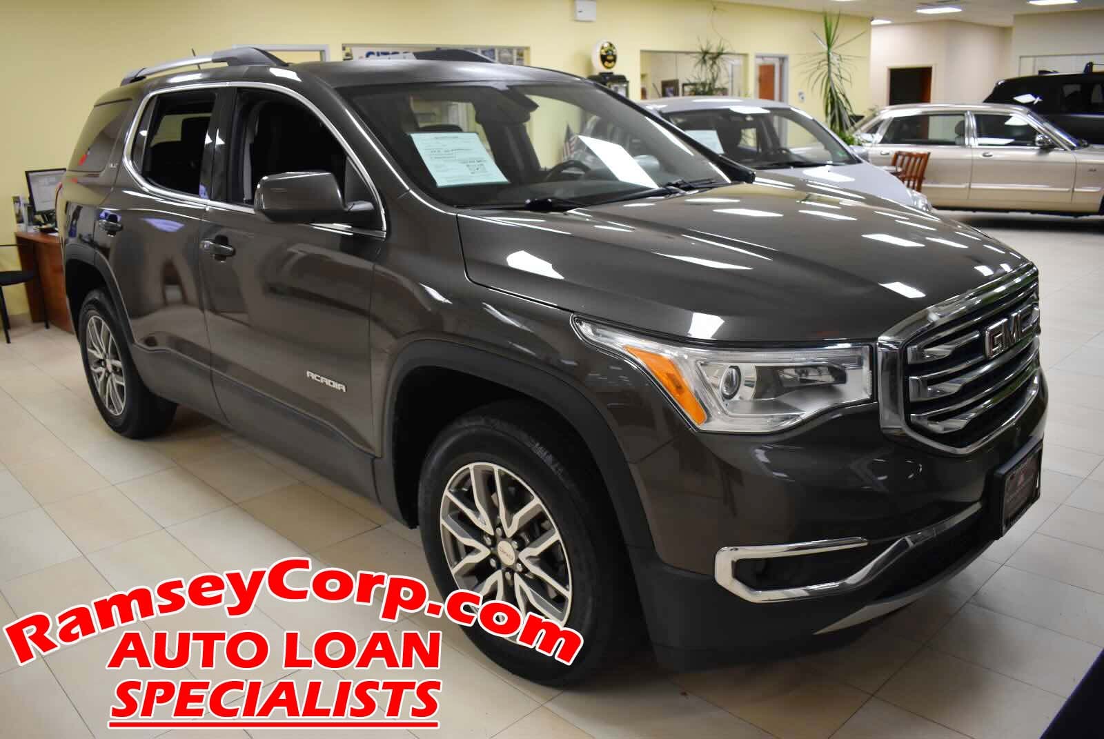 2019 GMC Acadia SLE-2