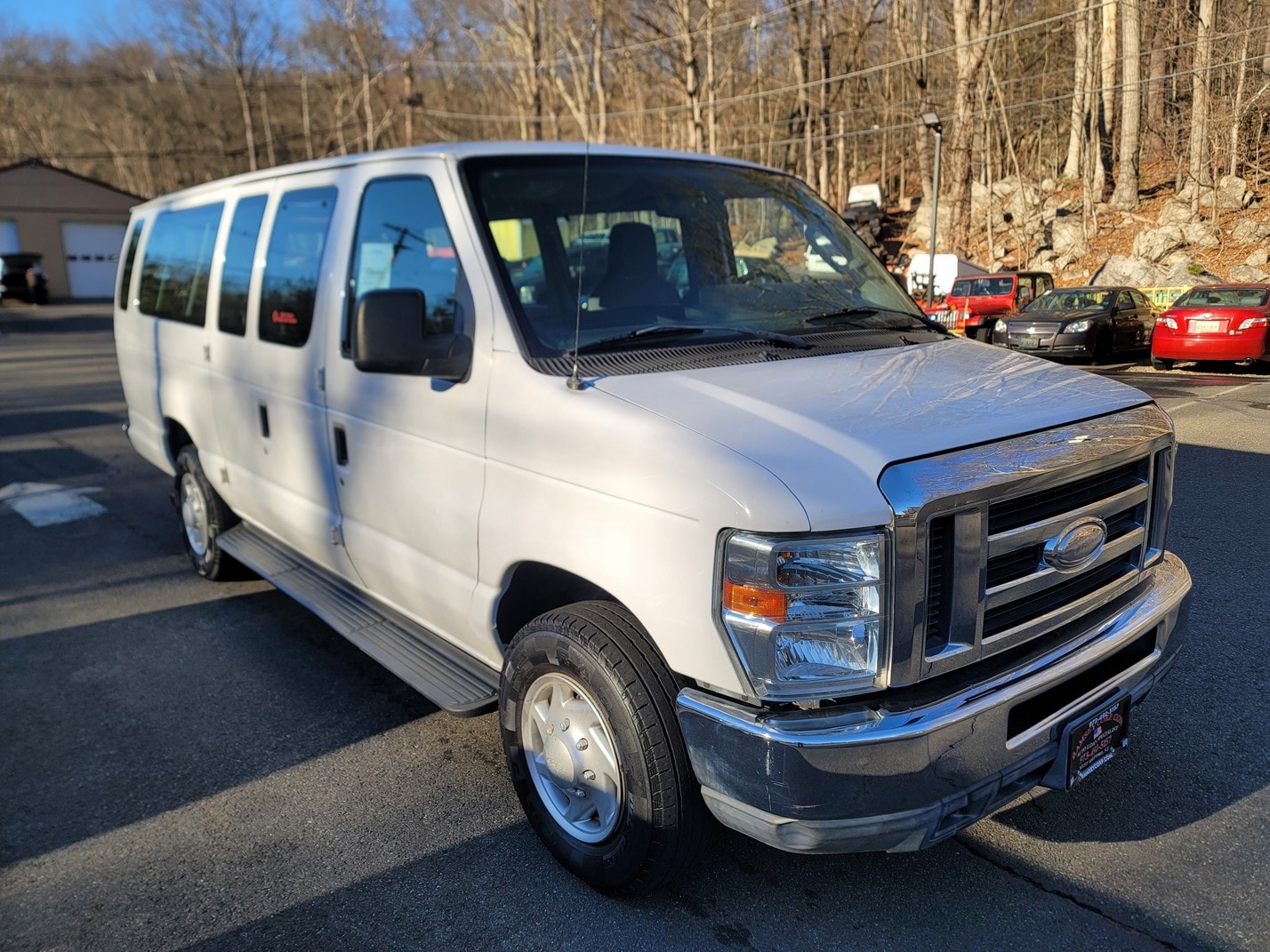 2014 Ford E-Series Econoline Wagon XLT's photo
