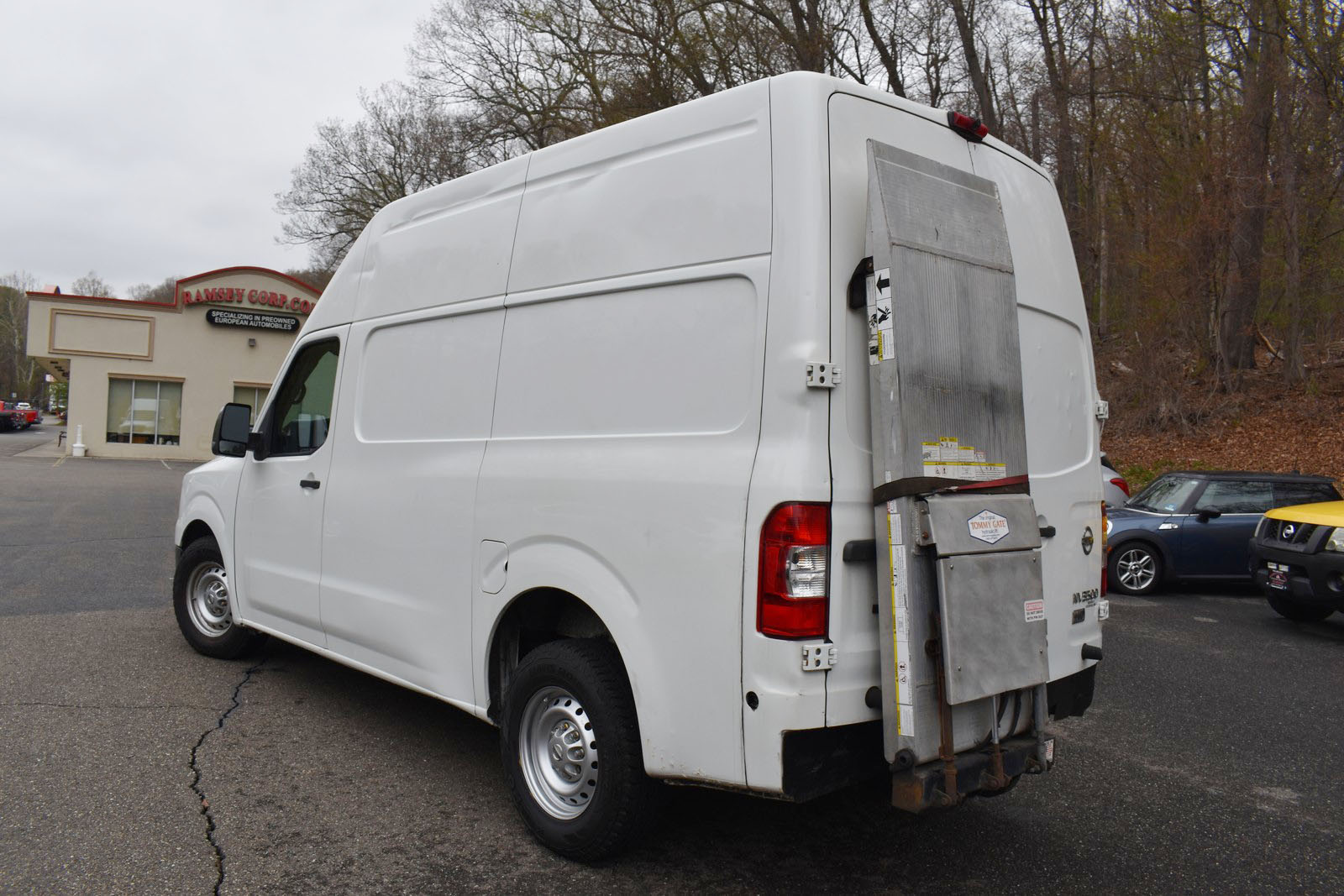 2016 Nissan NV Cargo S - Photo 6