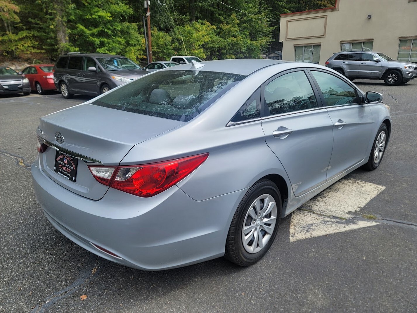 2011 Hyundai Sonata SE photo 2