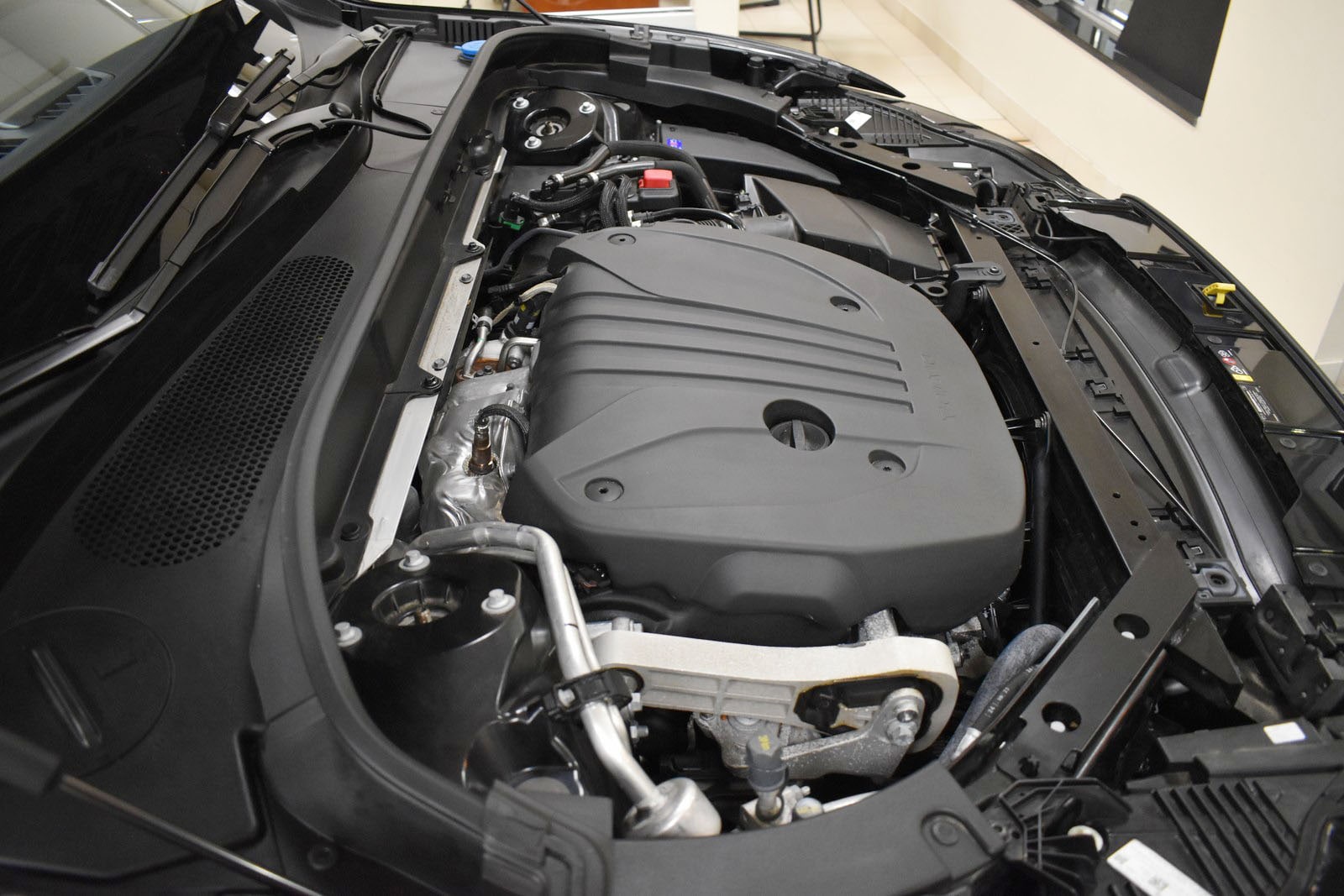 2024 Volvo XC60 Plus - Photo 36