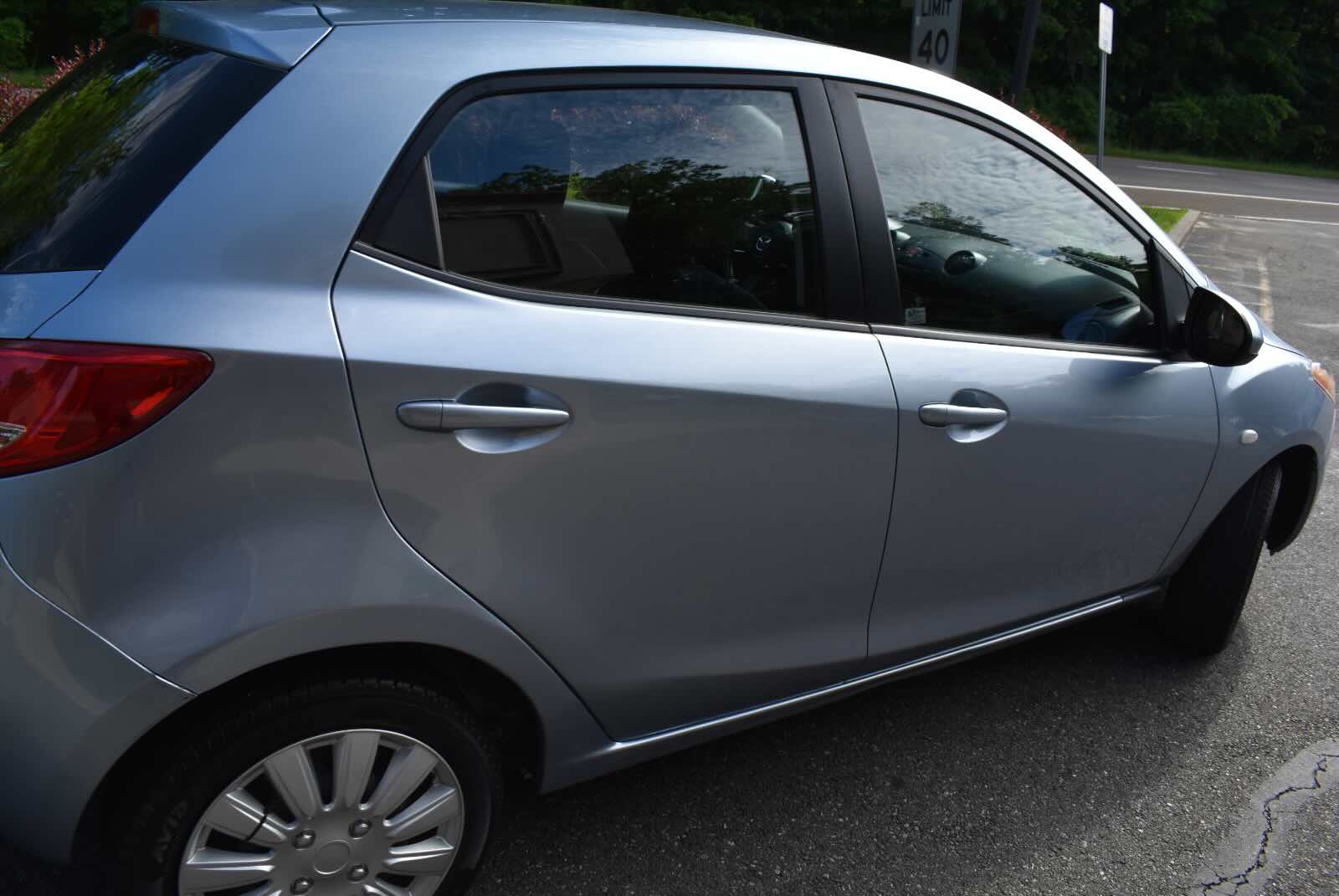 2013 Mazda Mazda2 Sport - Photo 45