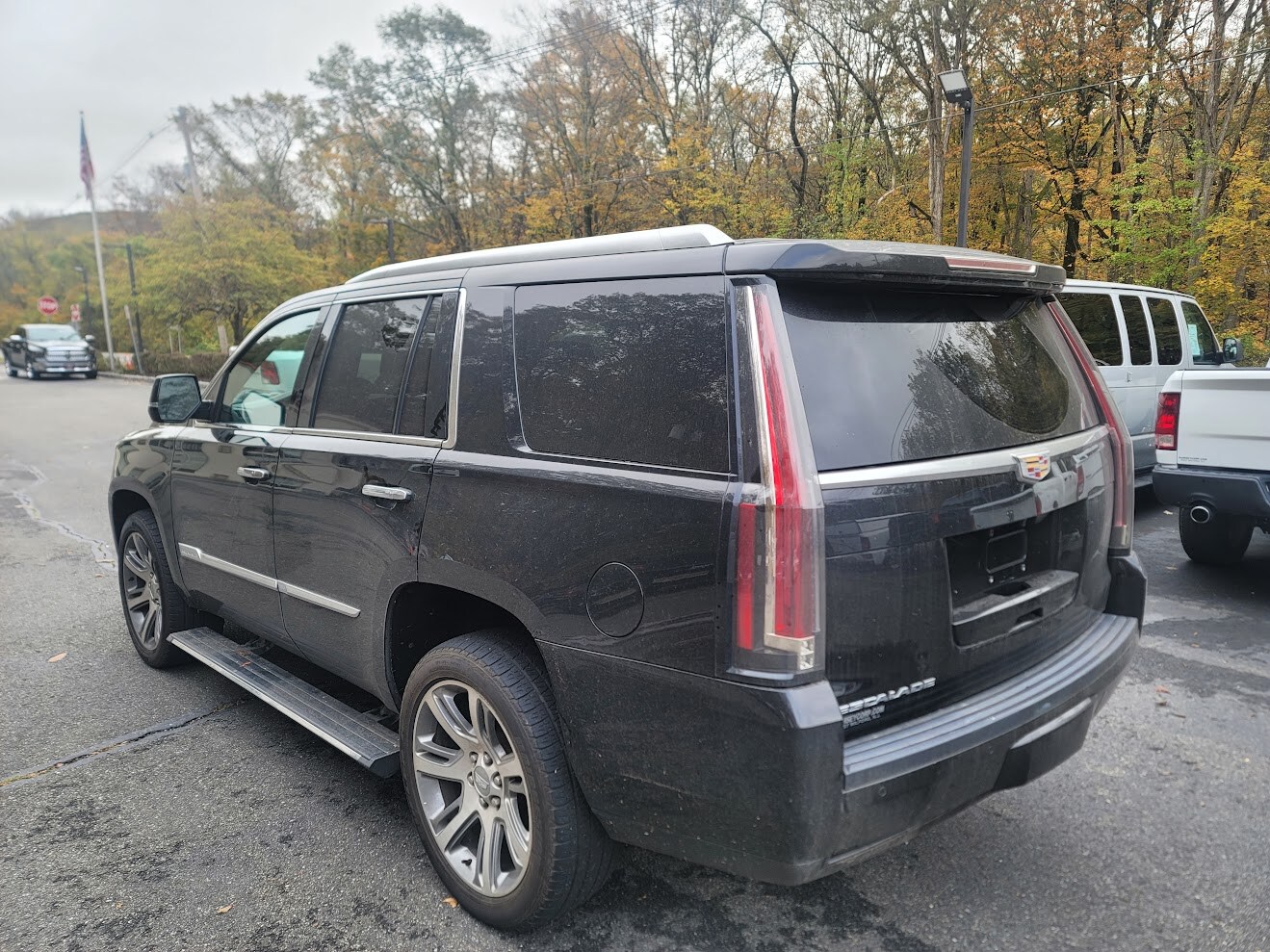 2015 Cadillac Escalade Premium photo 2