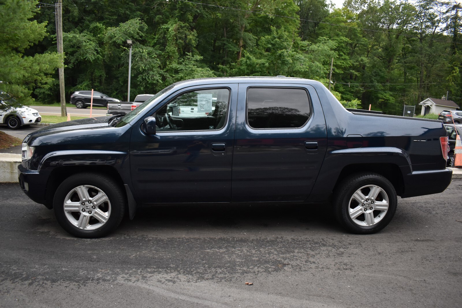 2010 Honda Ridgeline RTL photo 2
