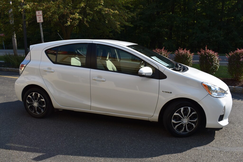 Used 2014 Toyota Prius c For Sale at Ramsey Corp. VIN JTDKDTB35E1567926