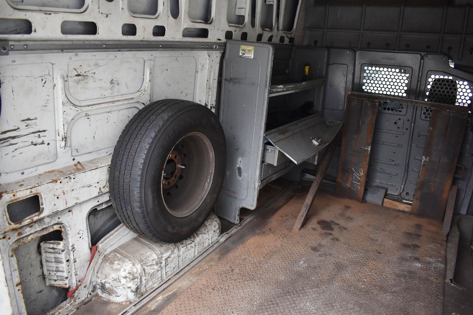 2016 Nissan NV Cargo S - Photo 19