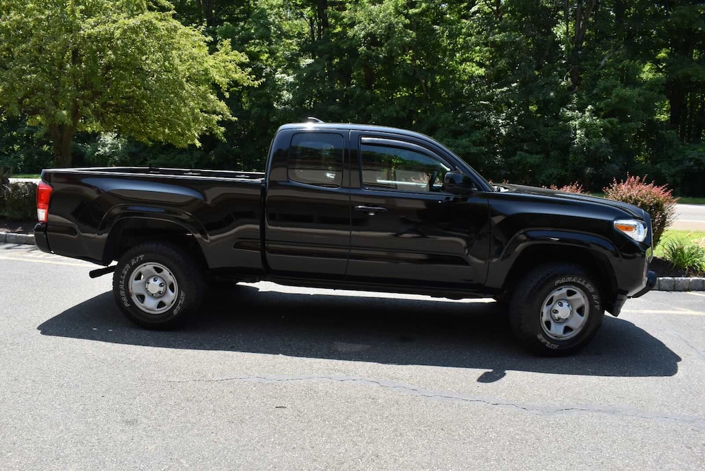 Certified 2017 Toyota Tacoma SR Truck Access Cab