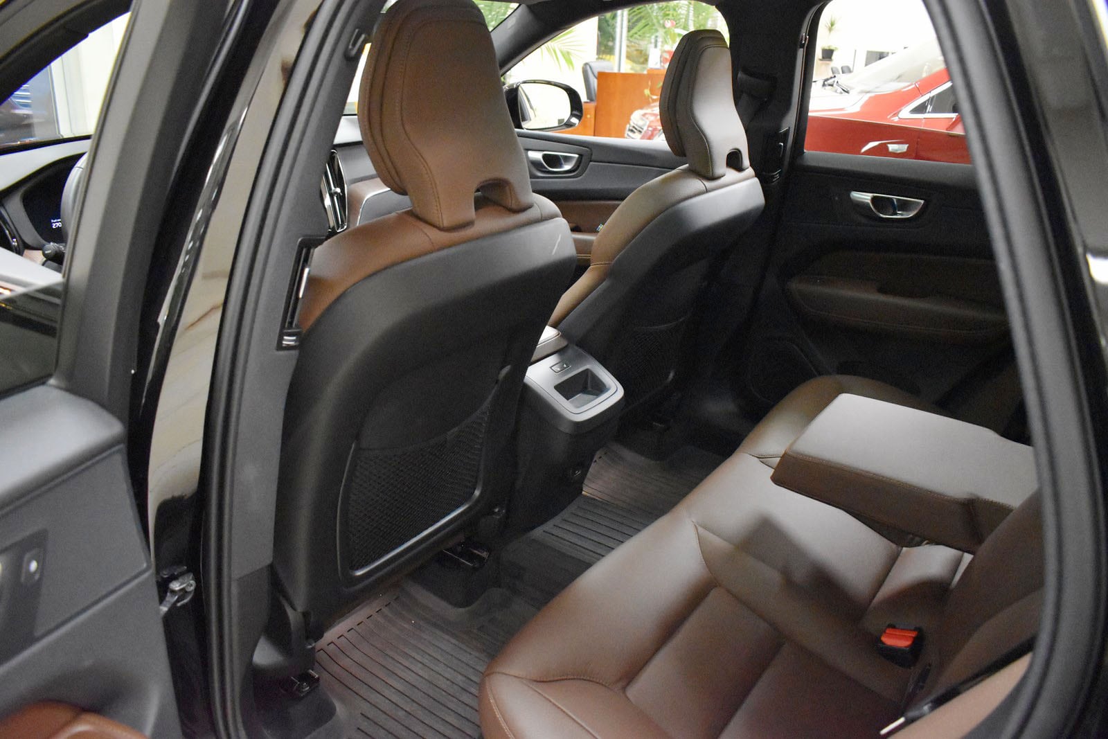 2024 Volvo XC60 Plus - Photo 73
