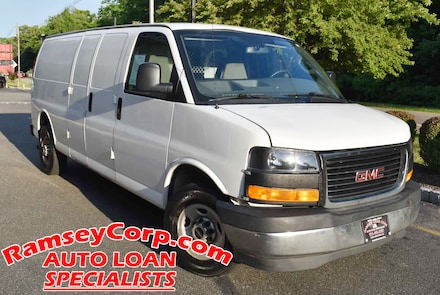 2017 GMC Savana 2500 Work Van Van Extended Cargo Van