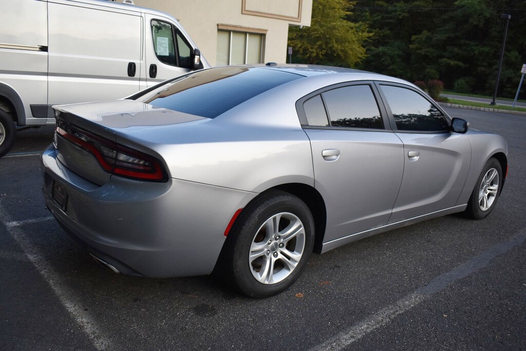 Used 2015 Dodge Charger For Sale at Ramsey Corp. VIN 2C3CDXBG0FH728544