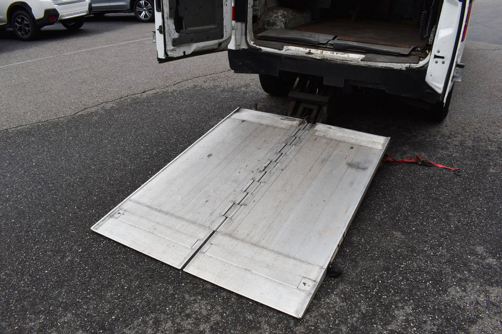 2016 Nissan NV Cargo S - Photo 13