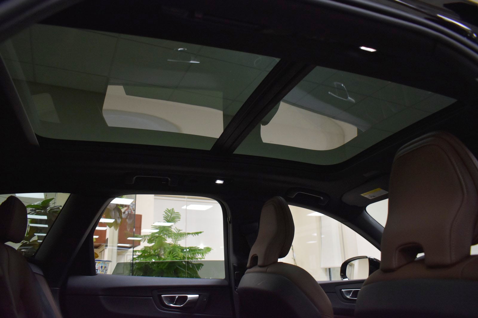 2024 Volvo XC60 Plus - Photo 56