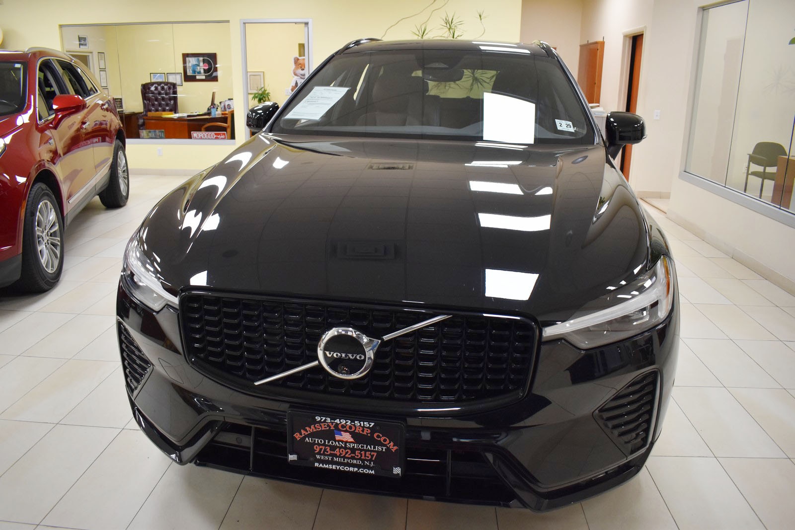 2024 Volvo XC60 Plus - Photo 9