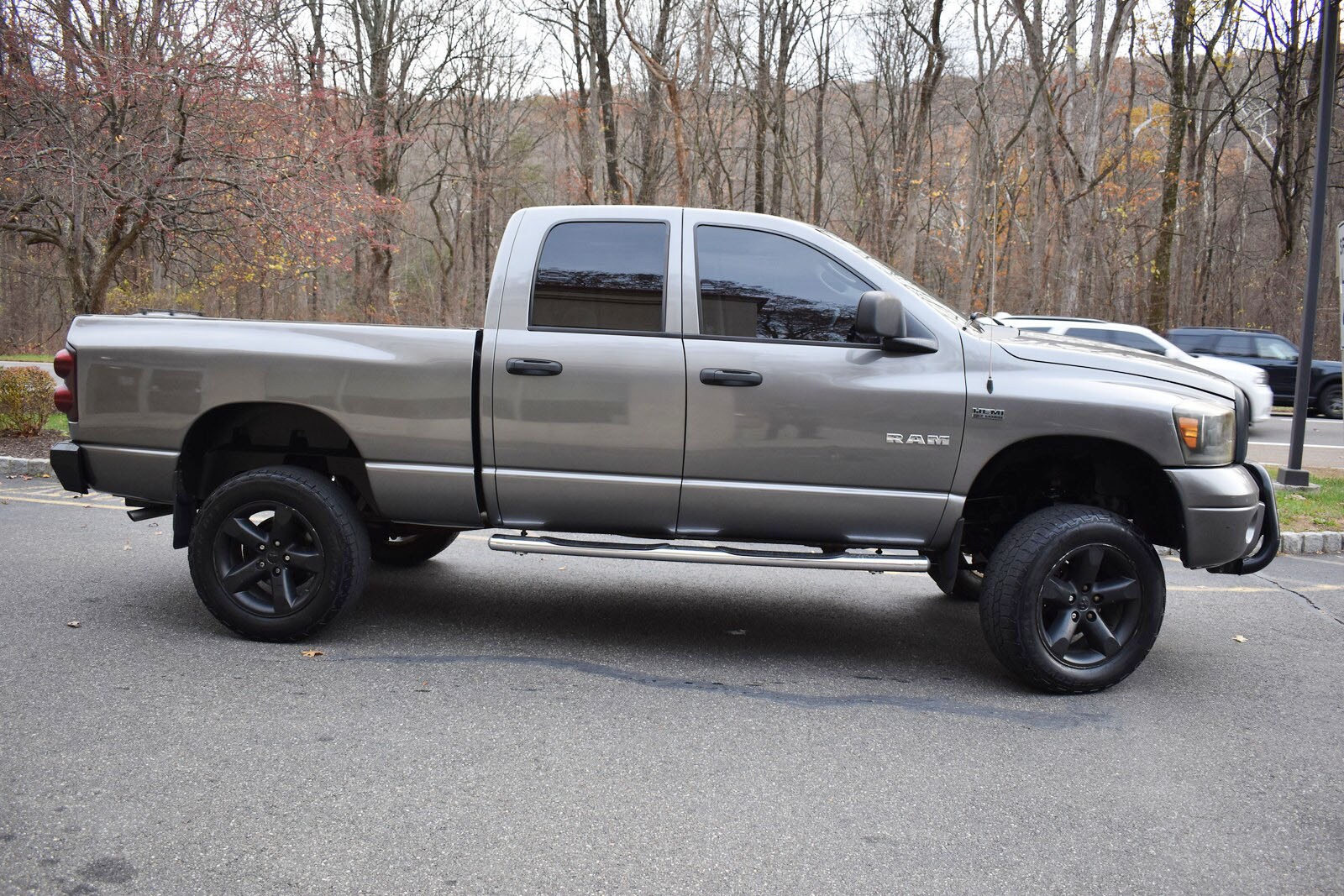 2008 Dodge Ram SLT photo 2