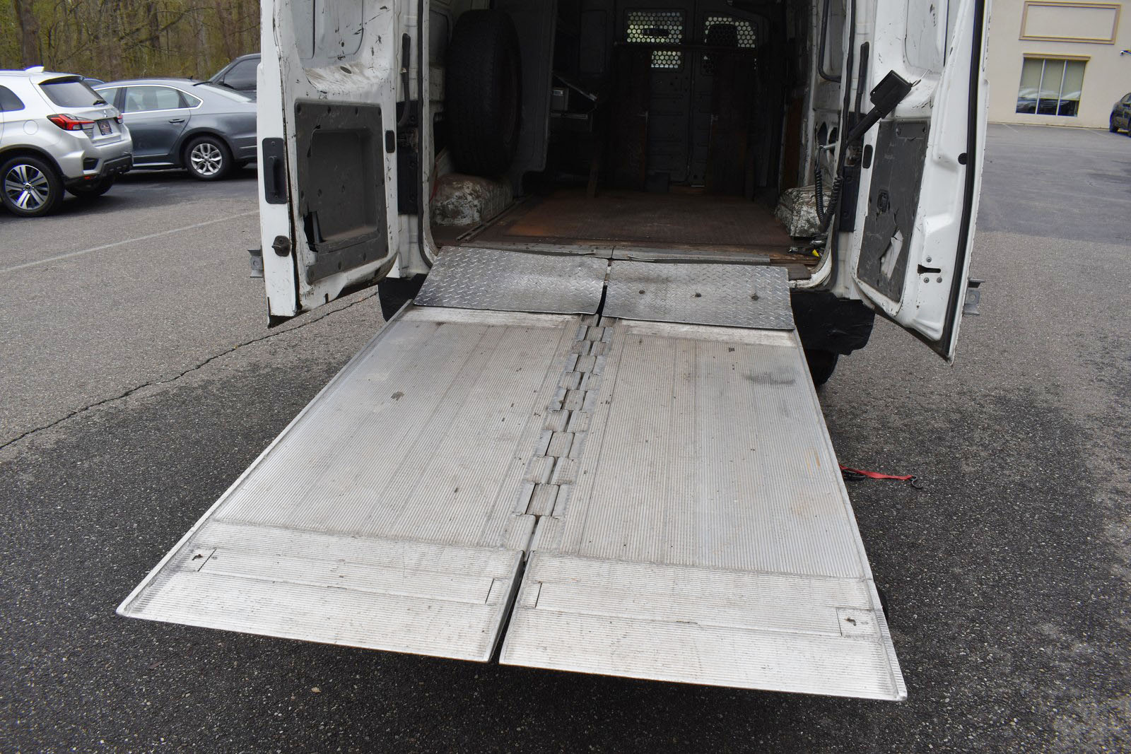 2016 Nissan NV Cargo S - Photo 17