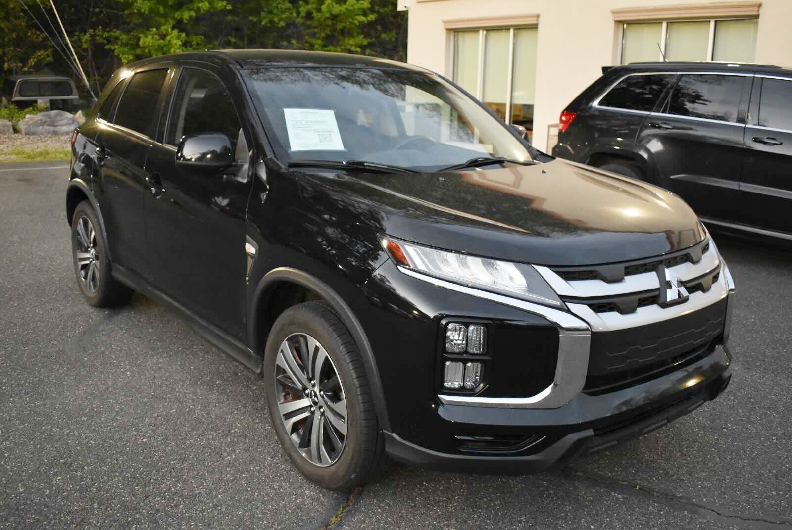 2020 Mitsubishi Outlander Sport 2.0 ES 2WD CVT's photo