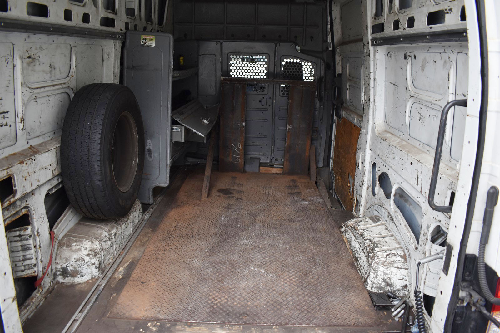 2016 Nissan NV Cargo S - Photo 18