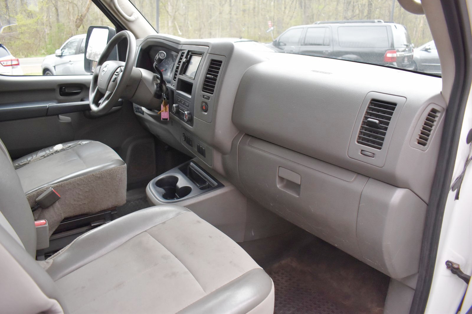 2016 Nissan NV Cargo S - Photo 25