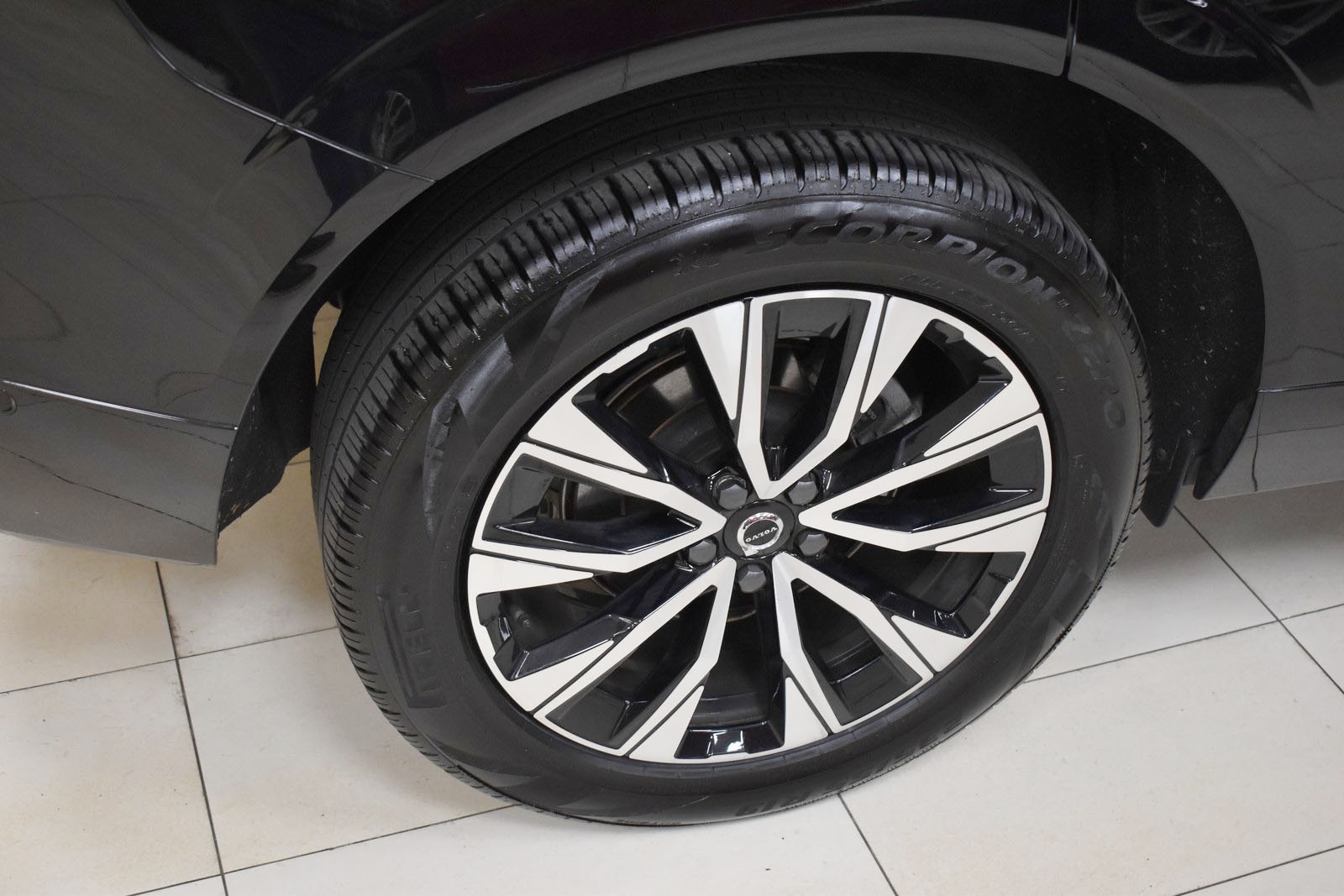 2024 Volvo XC60 Plus - Photo 42