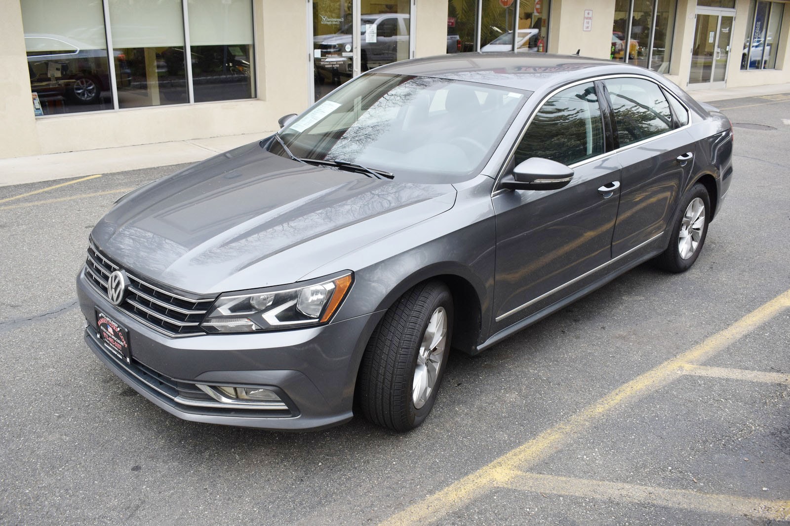 2017 Volkswagen Passat S - Photo 8