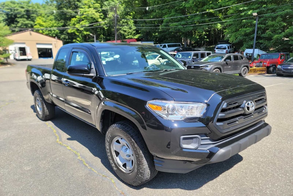 Used 2017 Toyota Tacoma SR Truck Access Cab