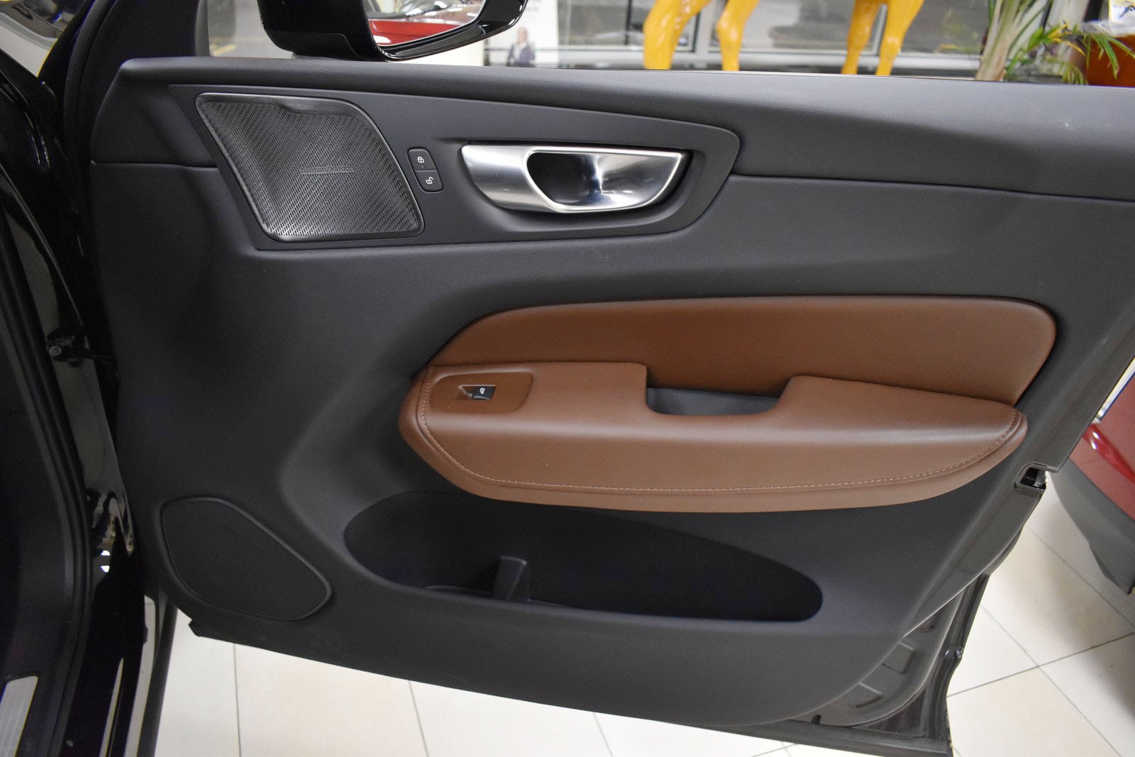 2024 Volvo XC60 Plus - Photo 48