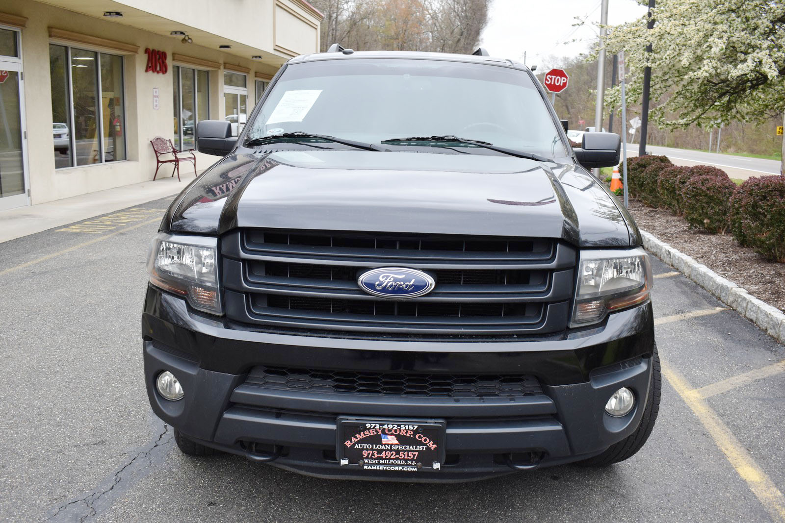 2017 Ford Expedition XL - Photo 9