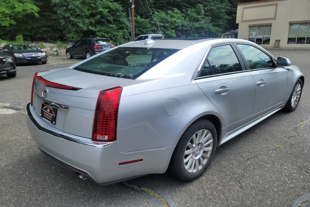 Certified 2010 CADILLAC CTS Luxury Sedan