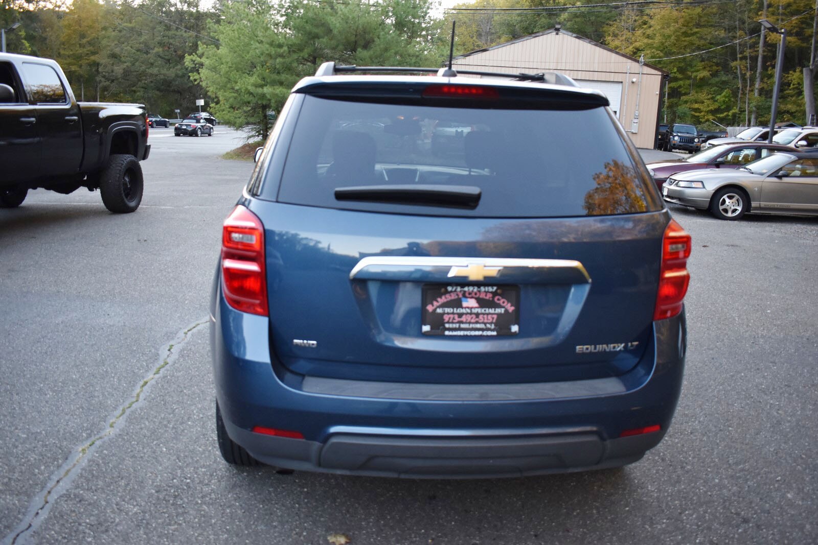 2016 Chevrolet Equinox LT photo 4