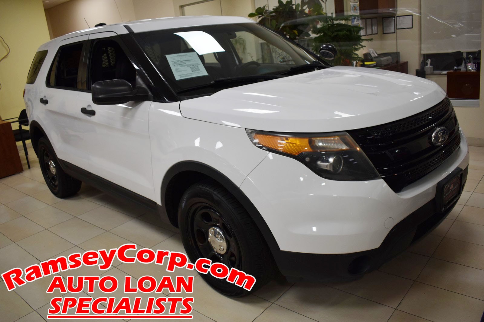 2015 Ford Explorer Base's photo