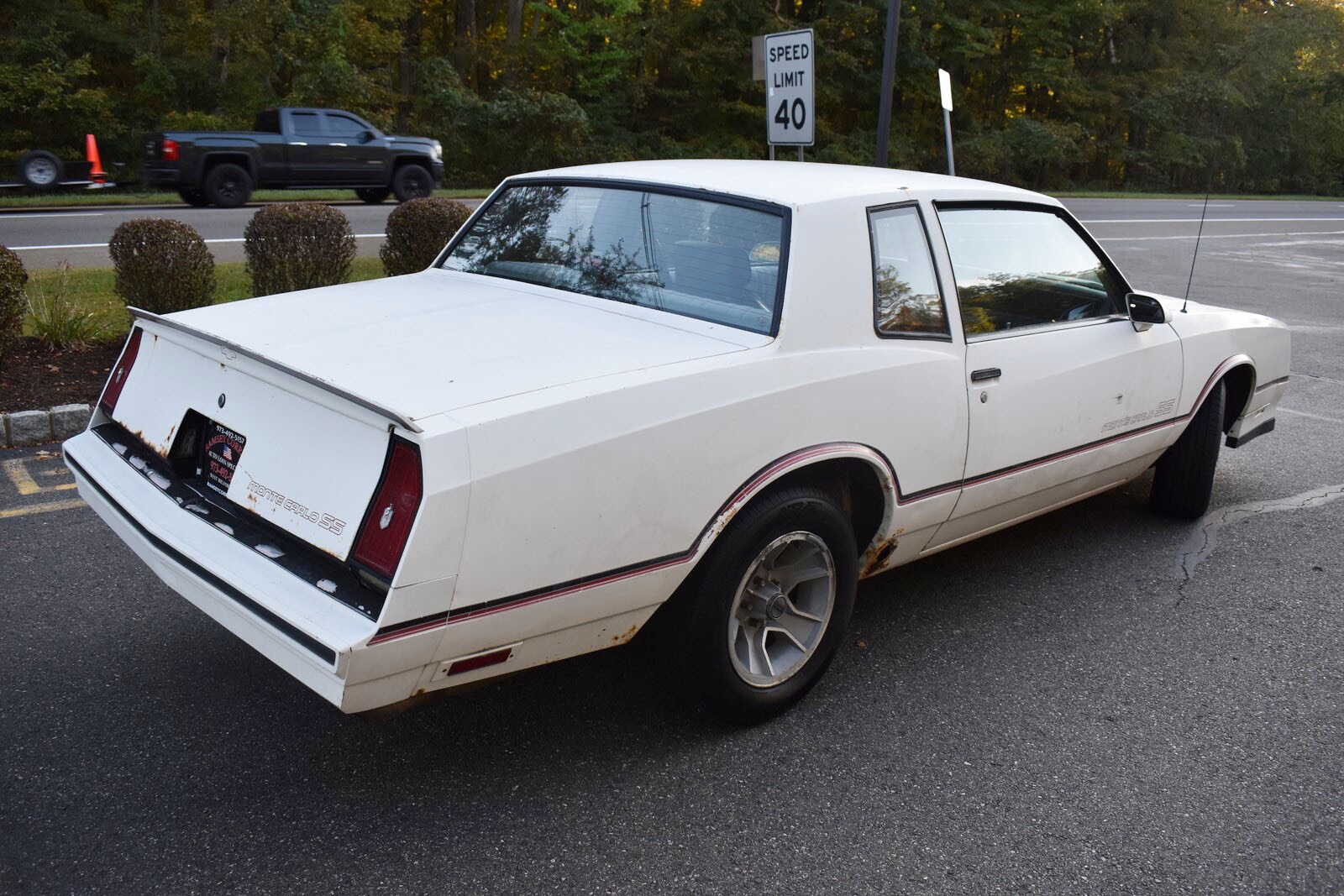 1986 Chevrolet Monte Carlo SS photo 3
