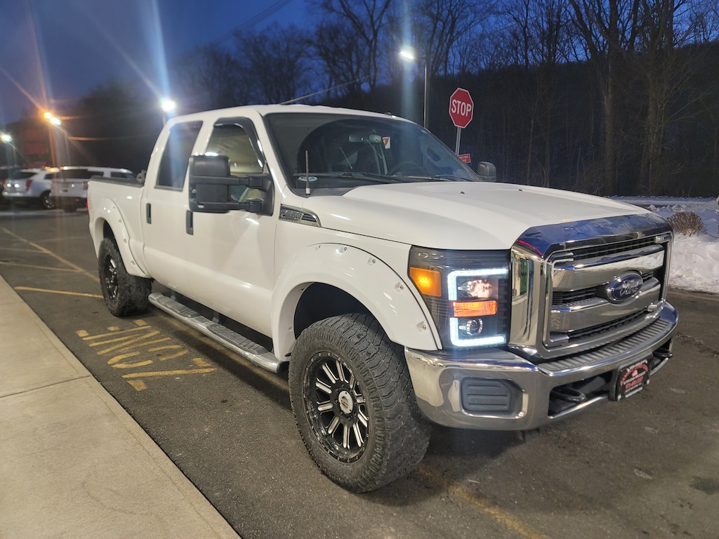 Certified 2016 Ford F-250 XLT Truck Crew Cab