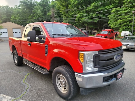 2017 Ford F-250 XLT Truck Super Cab
