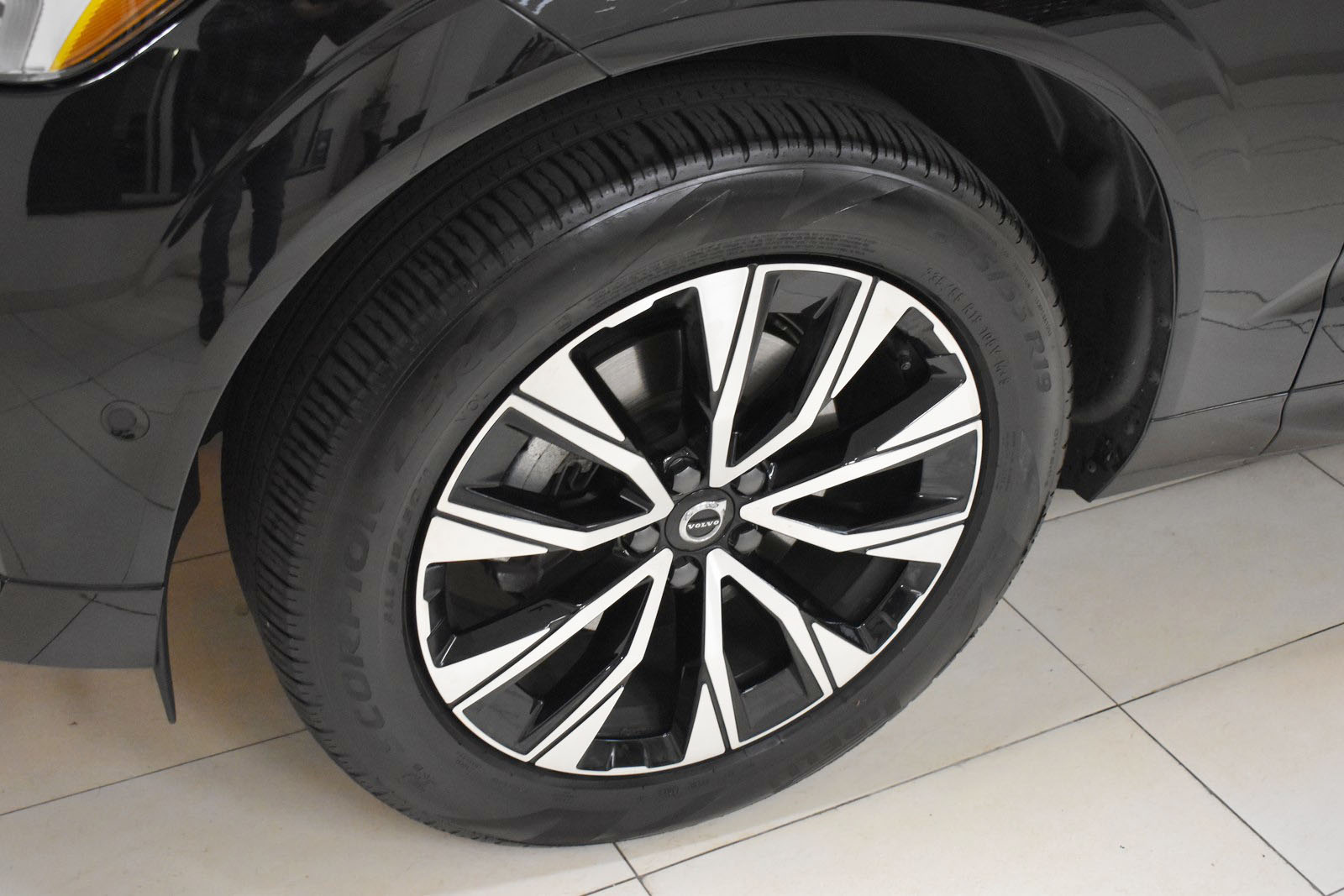 2024 Volvo XC60 Plus - Photo 40