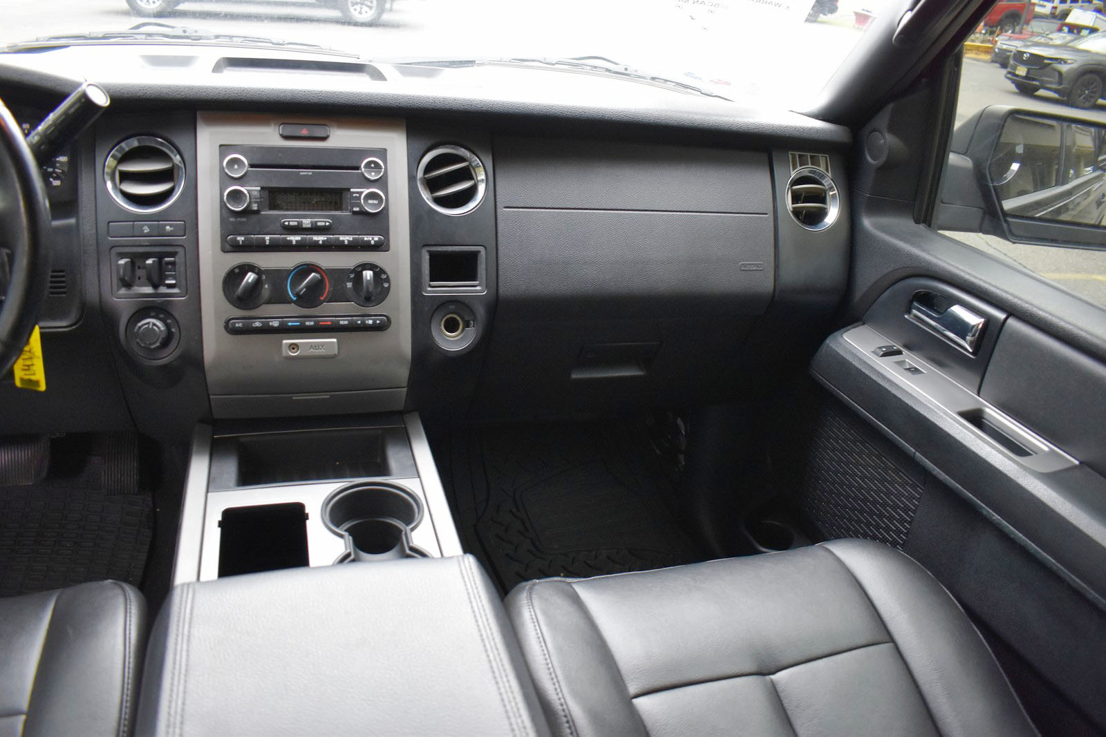 2017 Ford Expedition XL - Photo 16