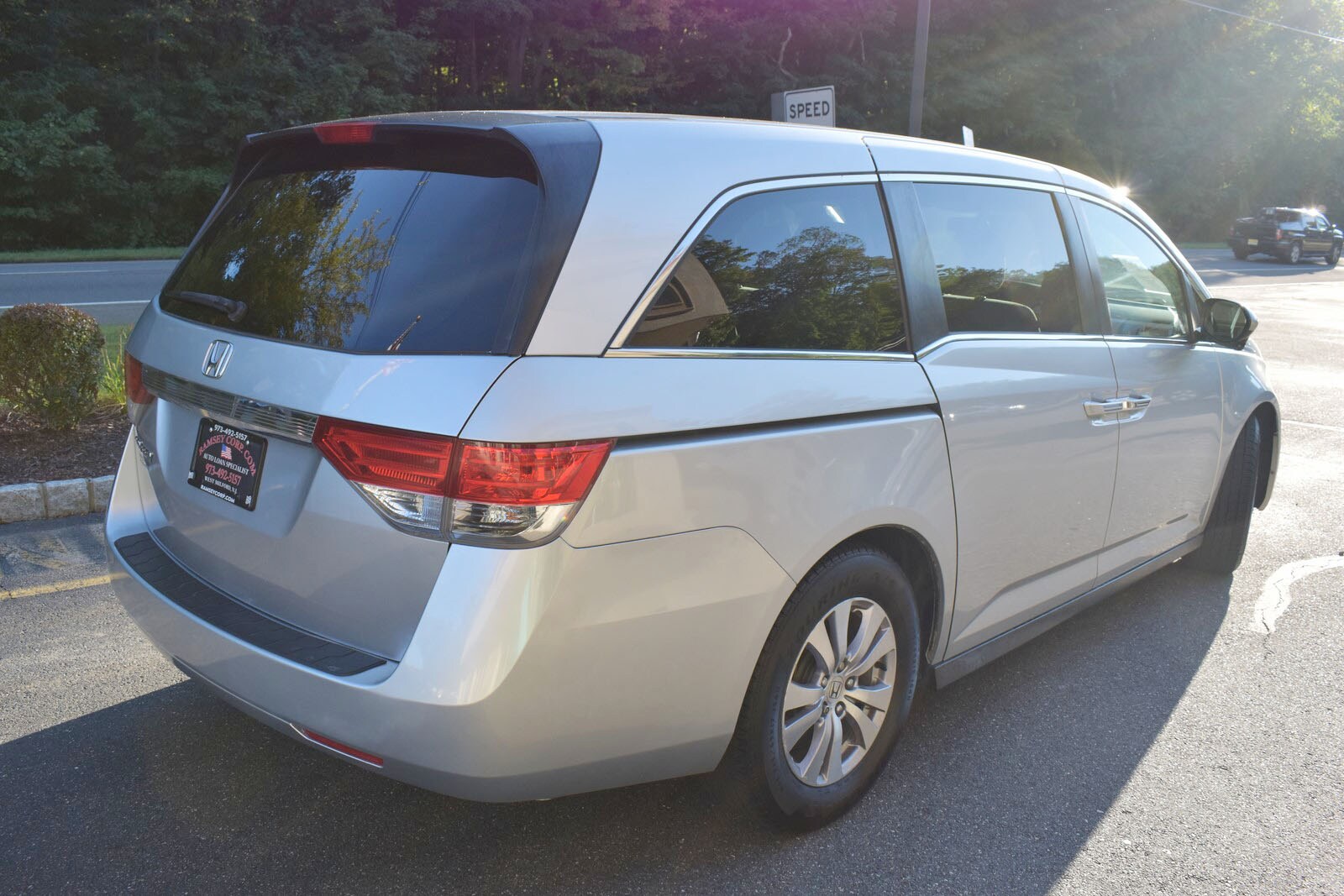2014 Honda Odyssey EX photo 3