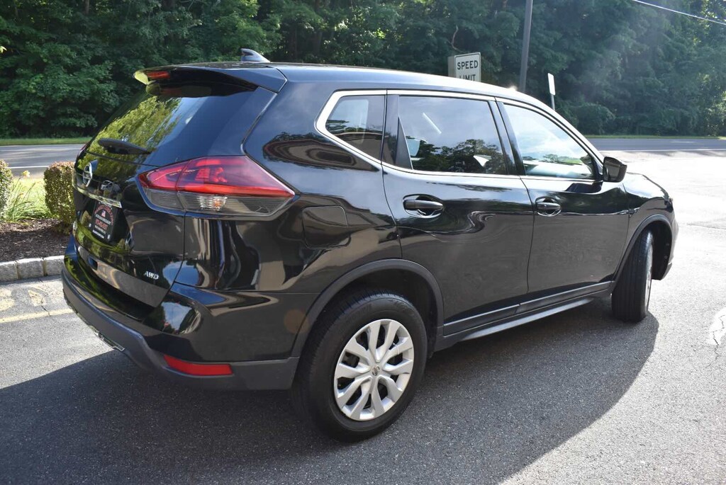 Certified 2018 Nissan Rogue SV SUV