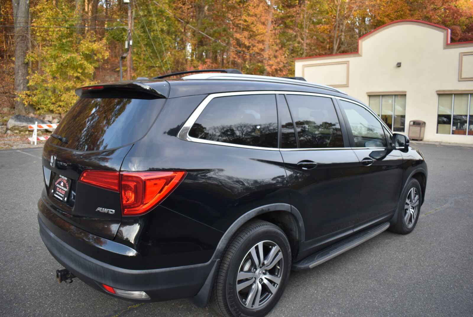 Used 2018 Honda Pilot EX-L AWD SUV
