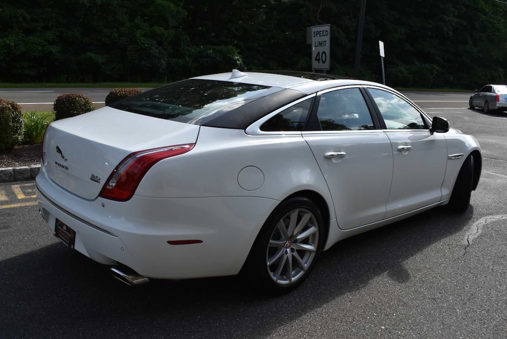 Certified 2014 Jaguar XJ 3.0 AWD Sedan