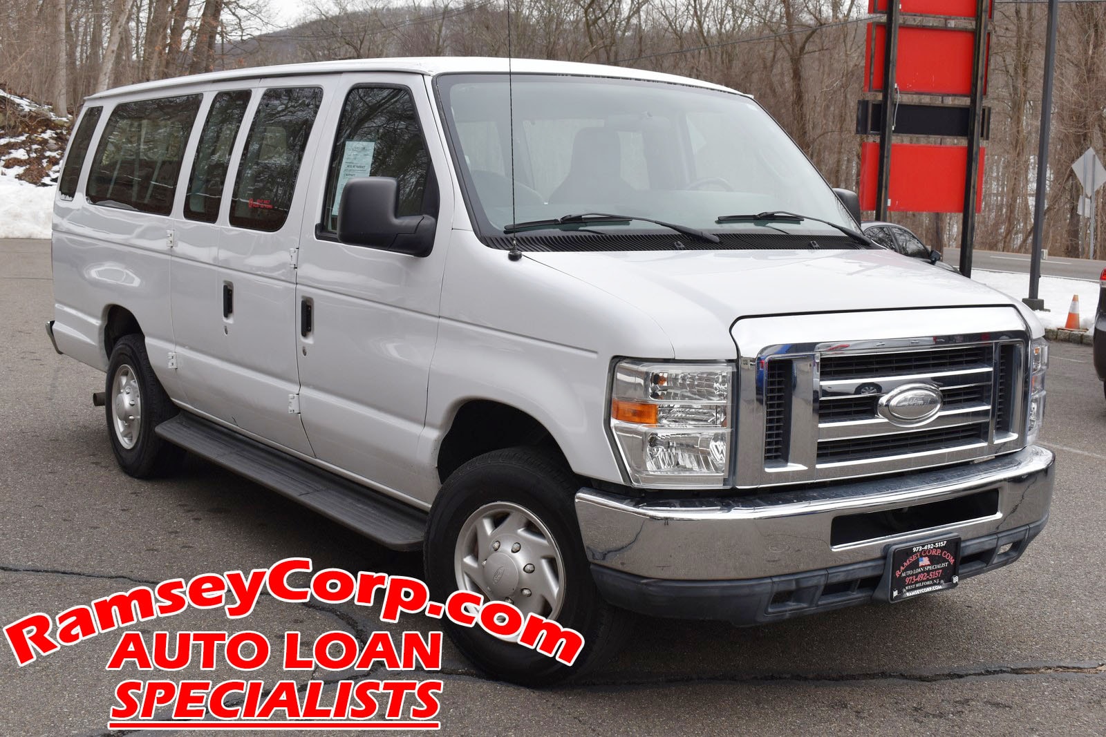 2014 Ford E-Series Econoline Wagon XLT