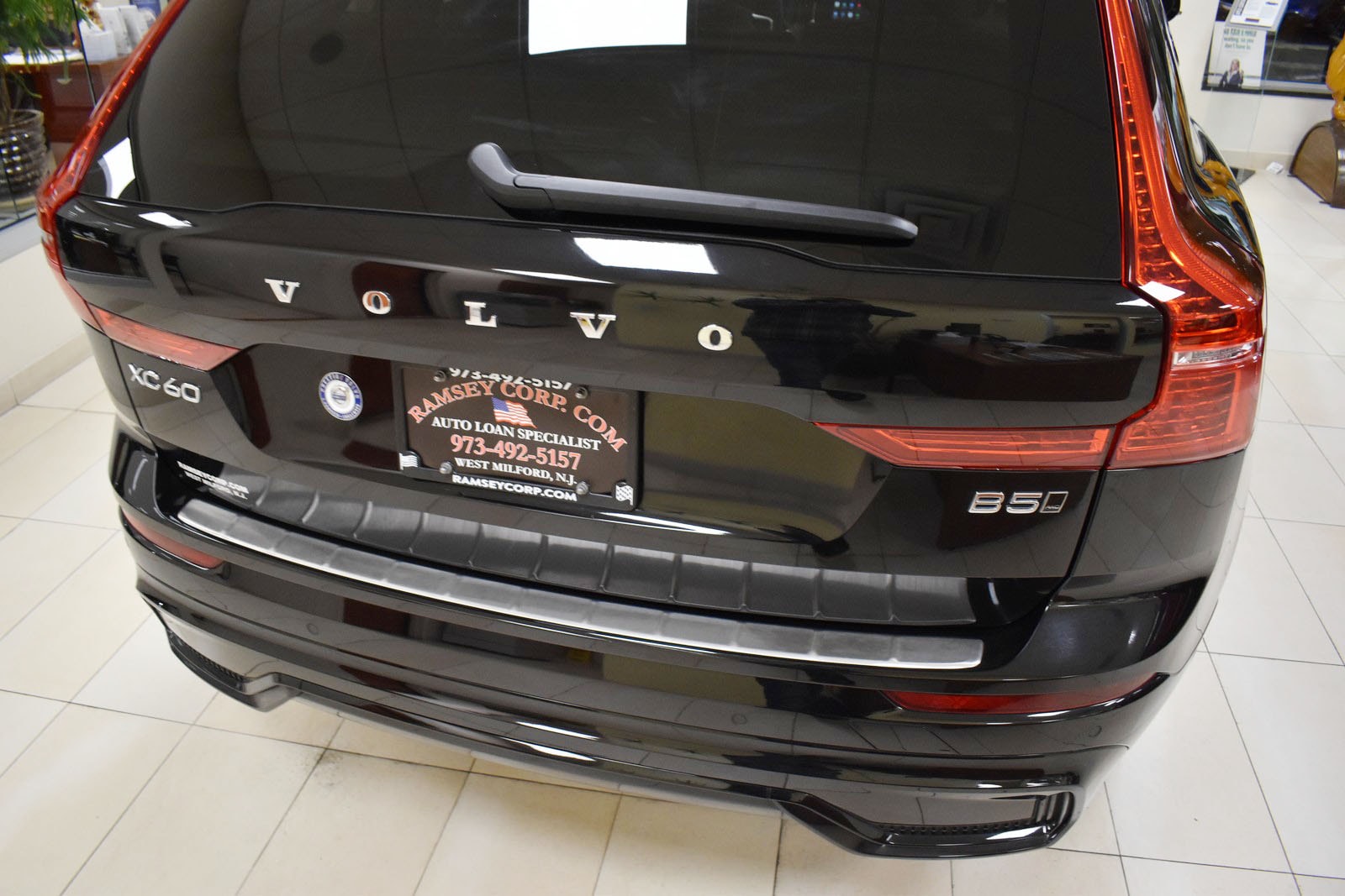2024 Volvo XC60 Plus - Photo 86