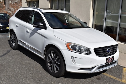 2017 Volvo XC60 T6 AWD Dynamic SUV