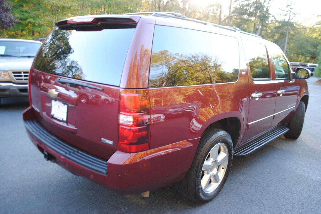 Used 2008 Chevrolet Suburban 1500 LTZ 5.3 SUV