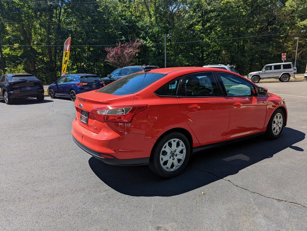Certified 2012 Ford Focus SE Sedan