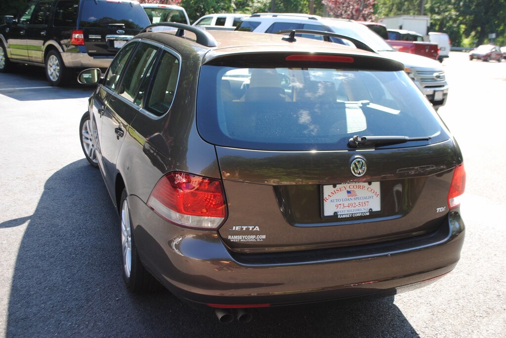 Used 2012 Volkswagen Jetta SportWagen TDI 2.0 Wagon